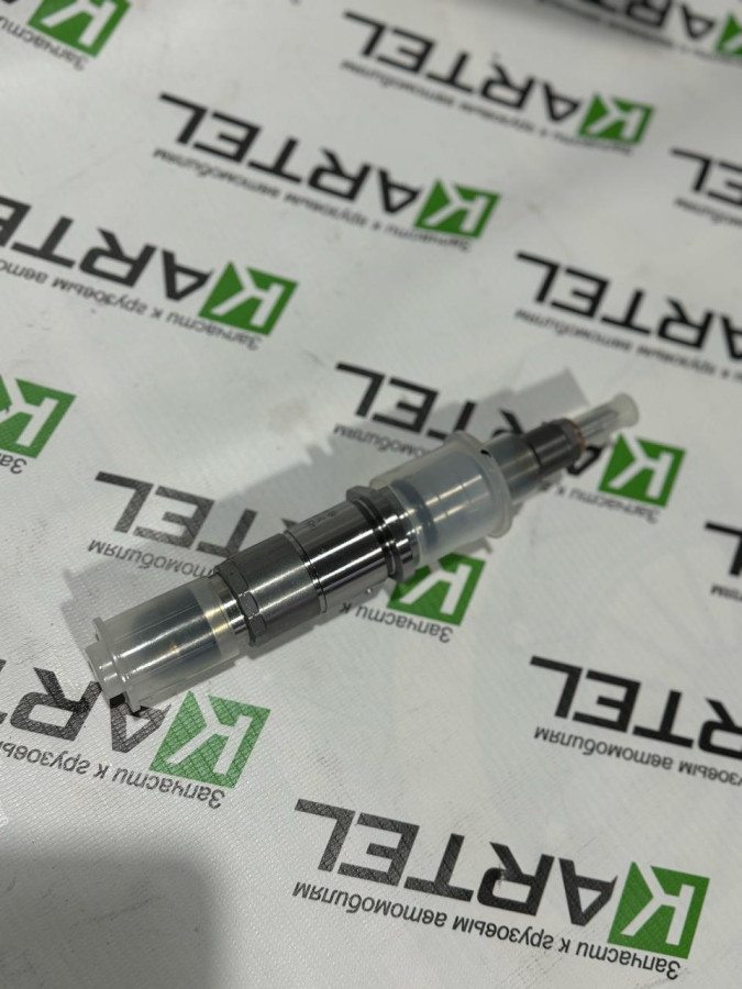 Форсунка топливная CR двигатель ISBe (4937065)