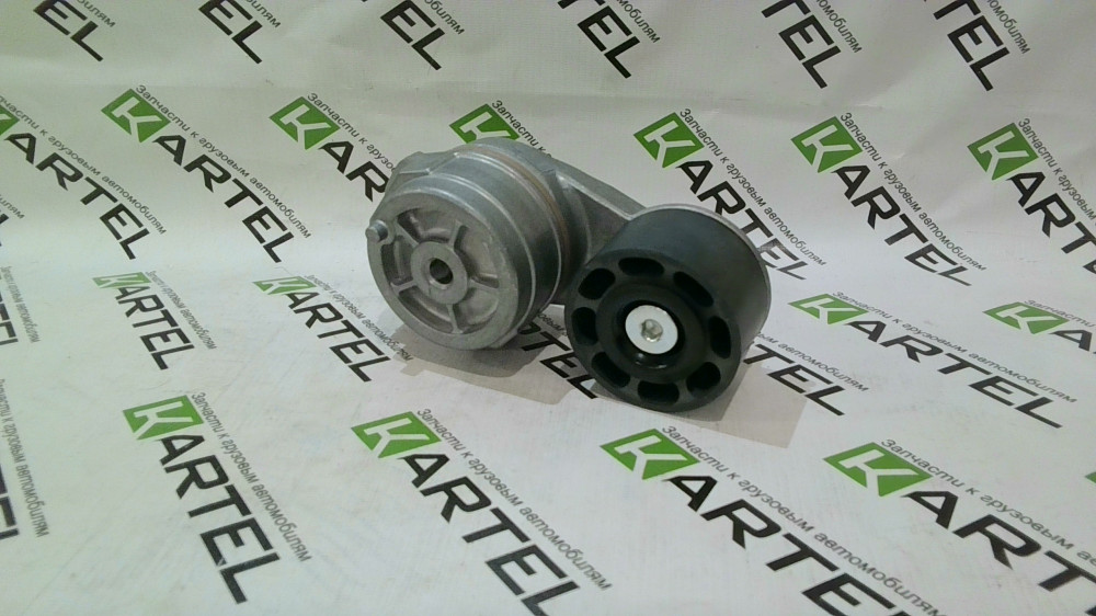 RE506352 Ролик натяжной в сборе ремня генератора JOHN DEERE